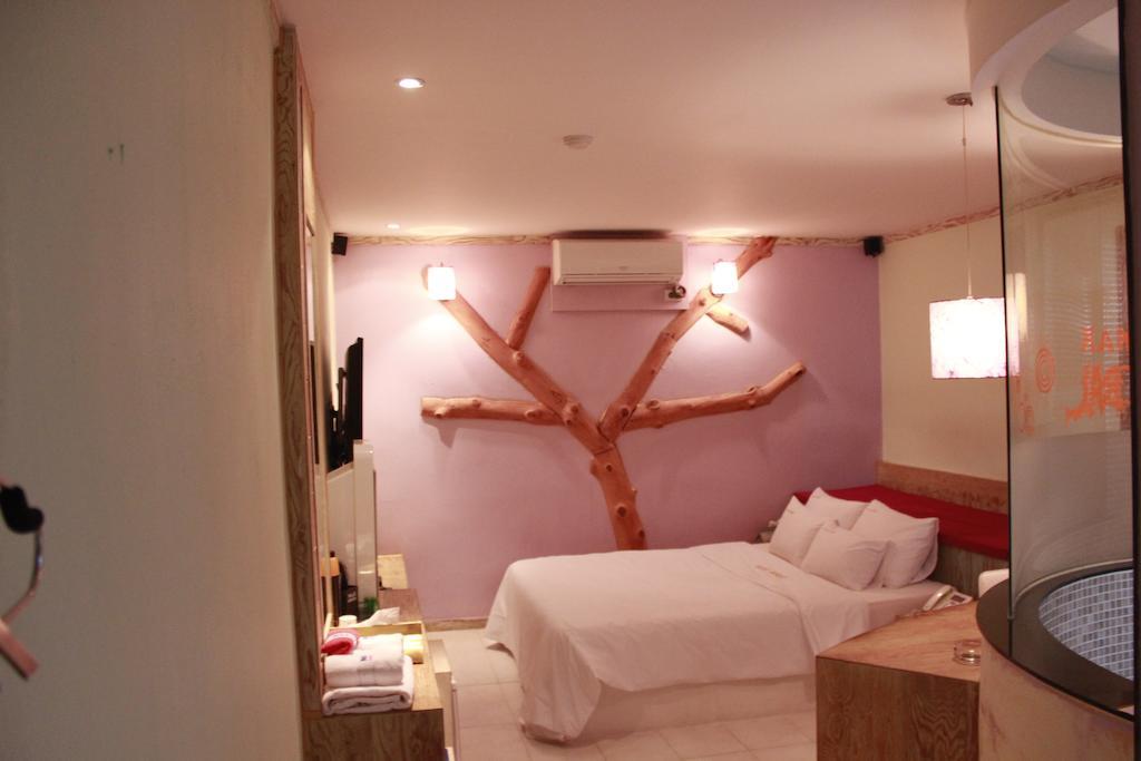 Max Hotel Daejeon Esterno foto