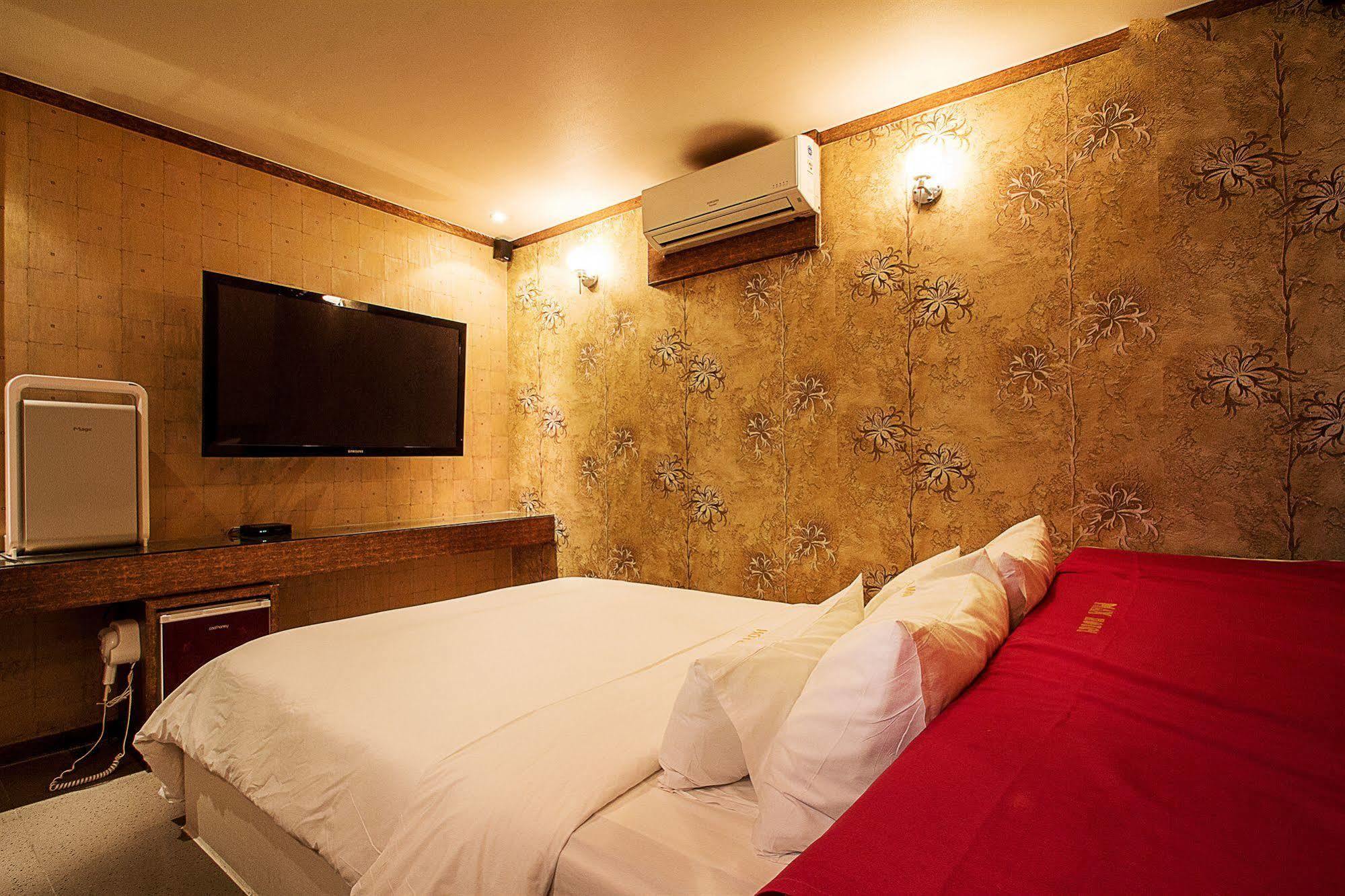 Max Hotel Daejeon Esterno foto
